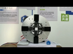 Nouveau arrivée à plein régime Chuck