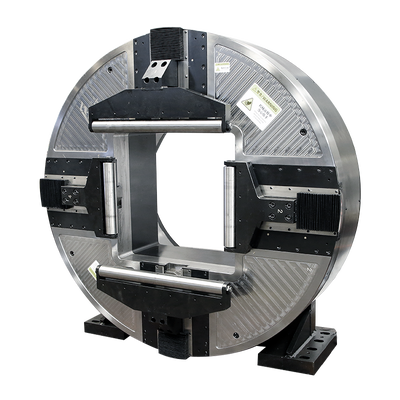 Mandrin laser pneumatique robuste de 640 mm avec force de serrage de 25 kN et conception à course complète pour la coupe de grands tubes